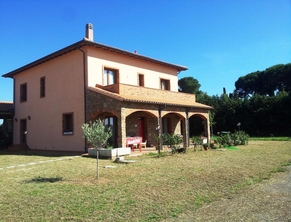 Agriturismo La Nocciolina Venturina Terme Exterior foto